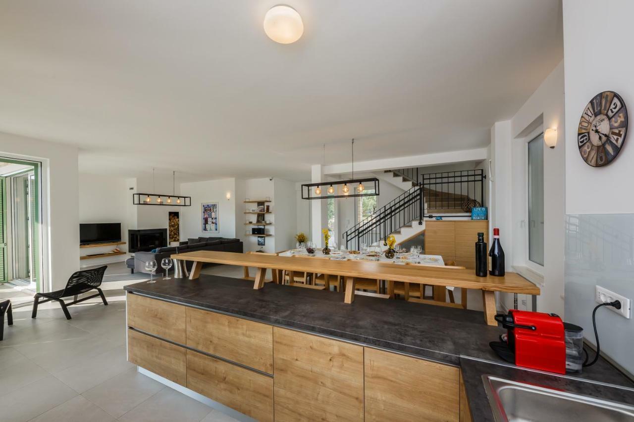 Villa Bramasole Lun Novalja Exteriör bild