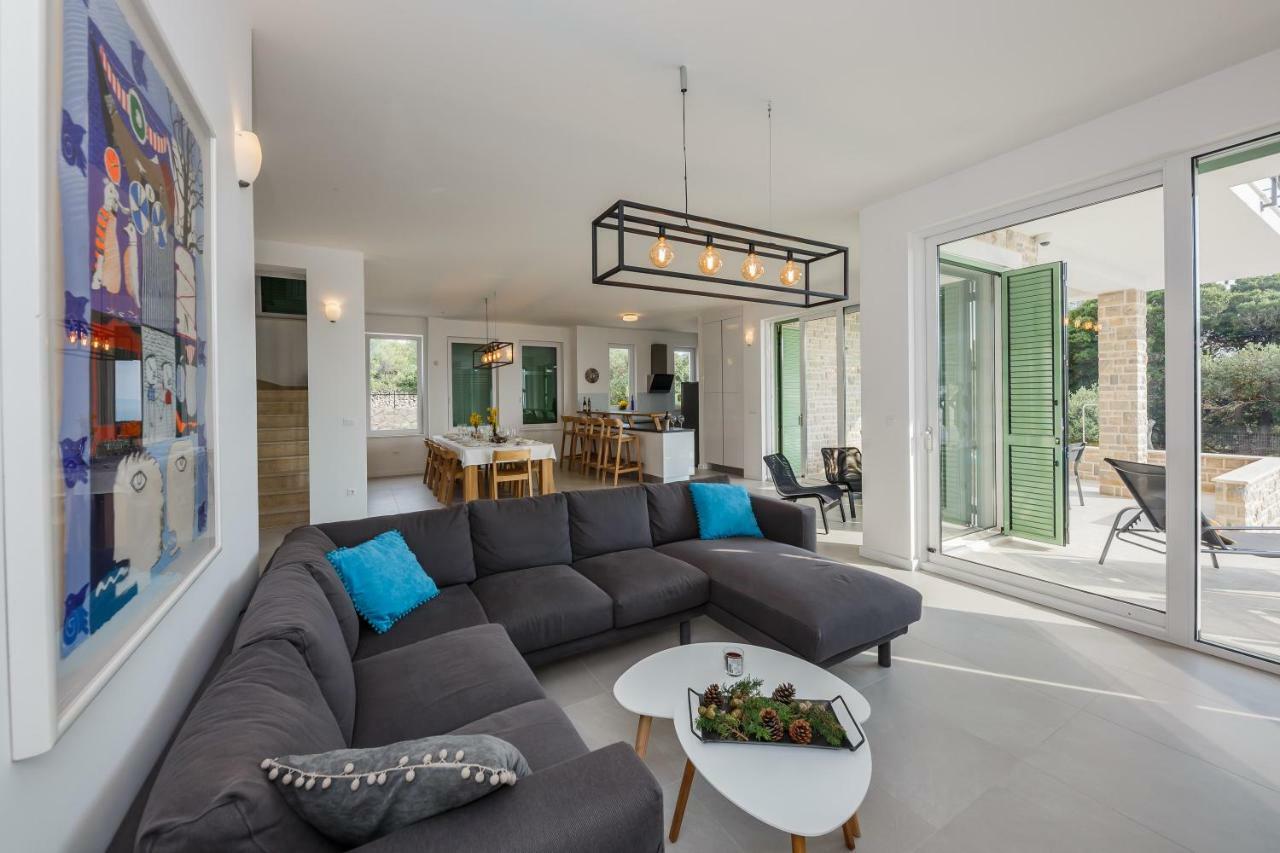 Villa Bramasole Lun Novalja Exteriör bild
